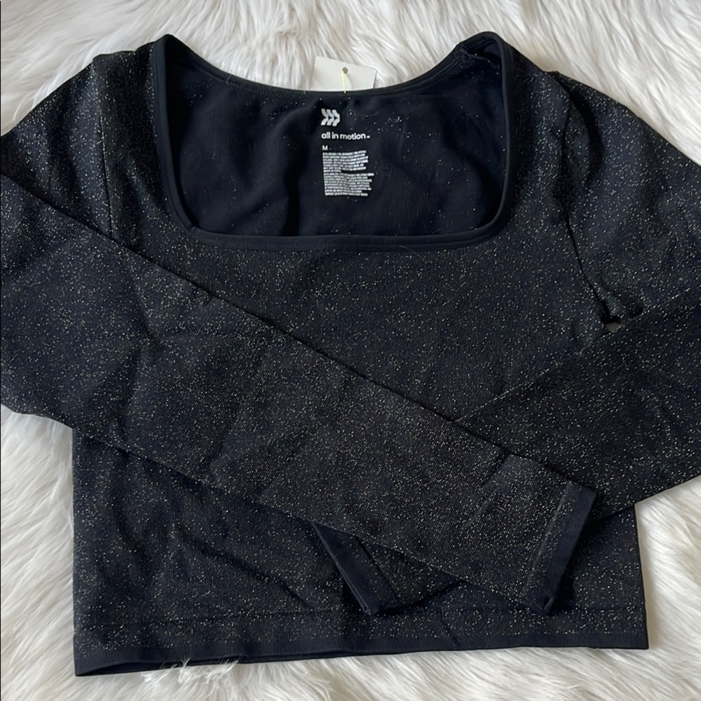 All in Motion glitter top M